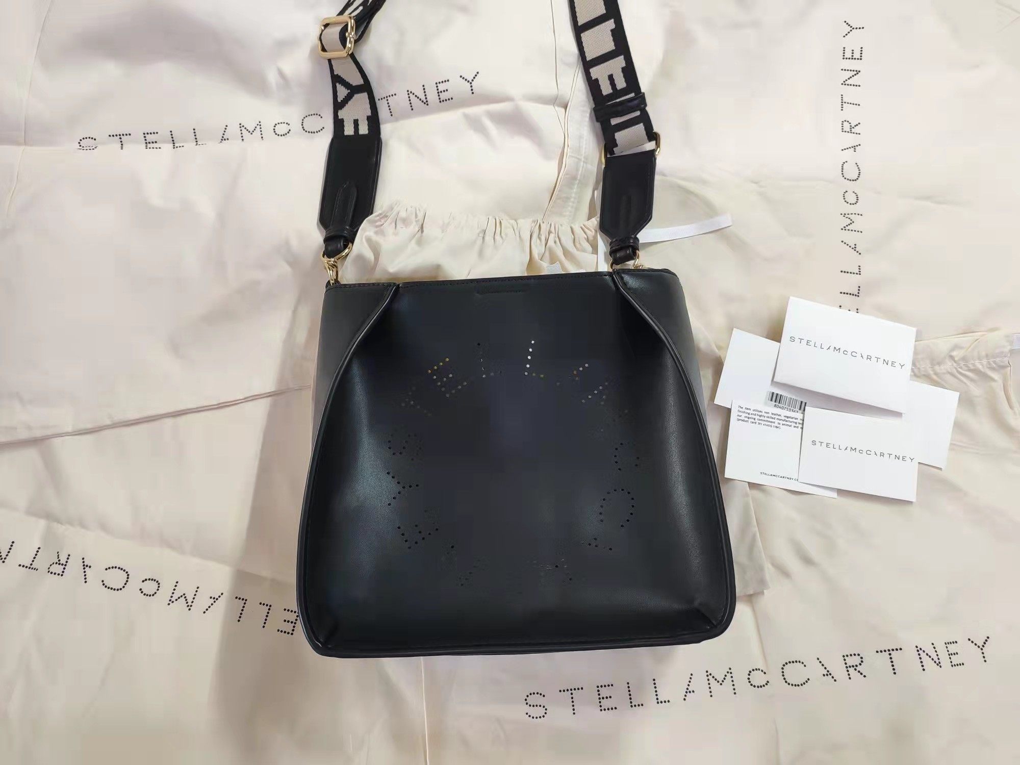 新网红同款单肩斜挎包stella原版材质高端个性流行女包意大利设计