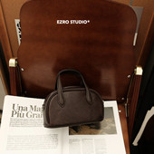 高级感真皮植鞣牛皮精致可爱小马鞍包新款 EZRO 斜挎女包