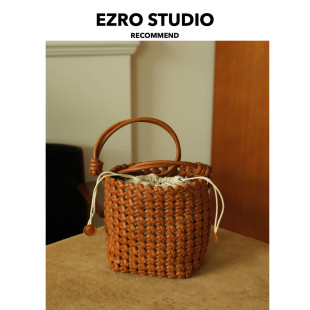 一作 手工编织真皮牛皮水桶包美拉德色单肩斜挎女包度假 EZRO