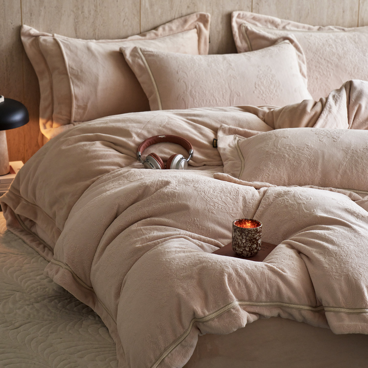 法式复古雕花牛奶绒四件套加厚珊瑚绒保暖被套简约高级感床品冬季