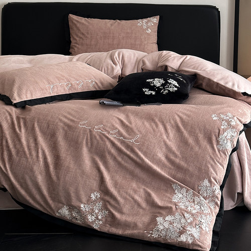 冬季高级感轻奢加厚牛奶绒四件套