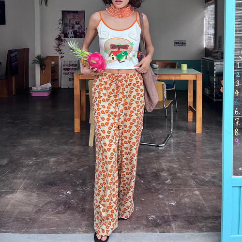 日韩系透气碎花山本裤