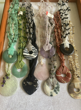 青岛饰品贝壳图画石黑曜石欧根纱多种天然石吊坠项链不退换5.7