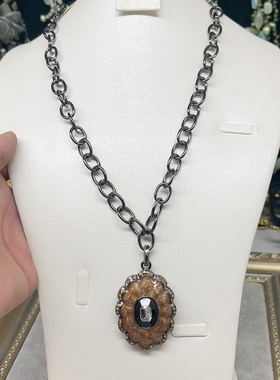 长款滴油镶嵌黑色毛衣链孤品项链不退不换5.74