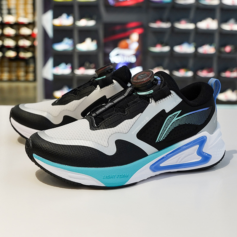 李宁大童运动跑鞋减震回弹