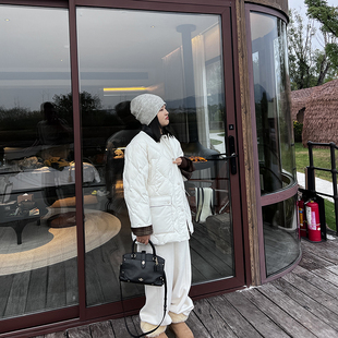 LULUZHANG巴恩风老钱羊皮衬衫领菱格保暖白鹅绒外套短款羽绒服女