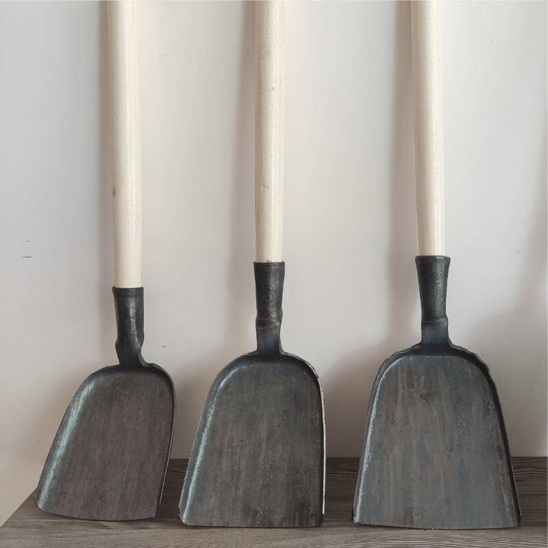 手工锻打锅铲老式农村加厚铲子家用炒菜锻造传统铁锅木柄加厚