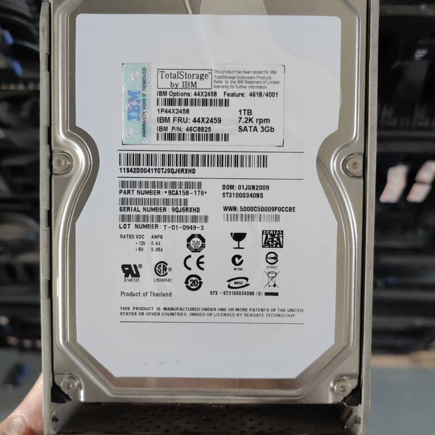 可维修IBM TotalStorage 1TB 7.2K SATA图片