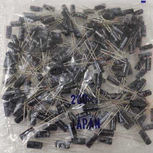 可维修5300只JAPAN马肯电容50V2.2UF 体积51议价