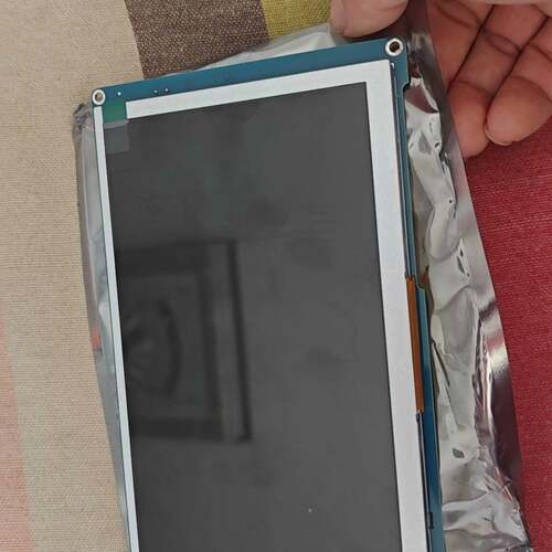 可维修陶晶驰，X2，7.0寸串口屏，亮度可达到300nit，应对大议价