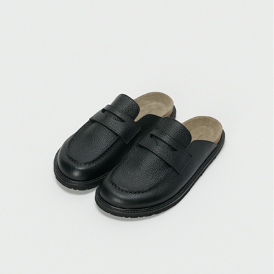 HenderScheme牛皮拖鞋26SS