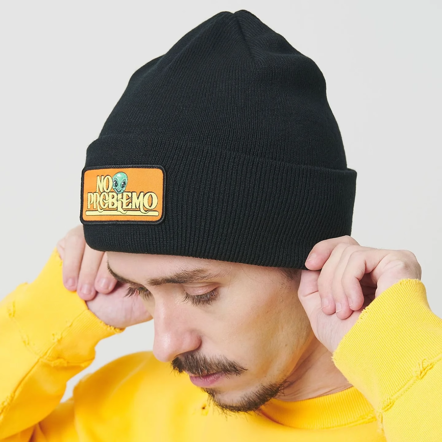 现货授权No Problemo Sticker Beanie 贴布标签针织帽25FW