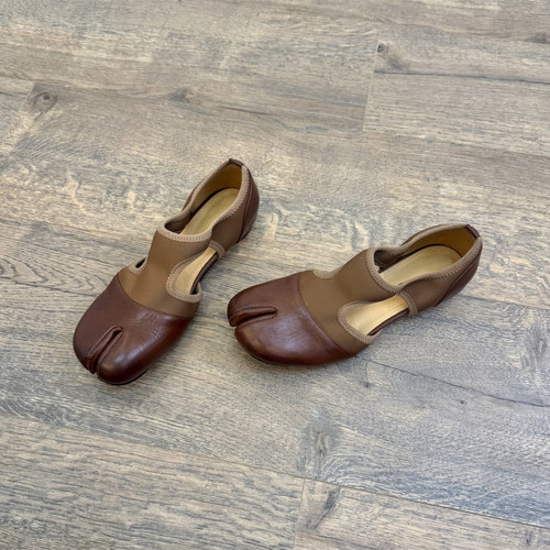 小众时髦复古风分趾单鞋女鞋镂空