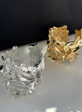 ZA轻奢风复古金色拼接花朵手镯