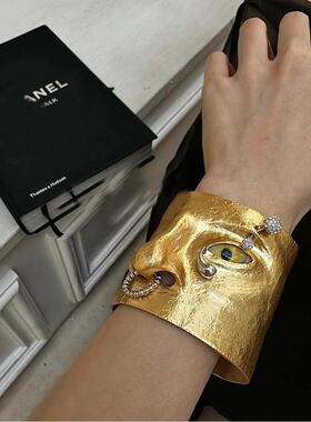 欧美复古金属面具手镯