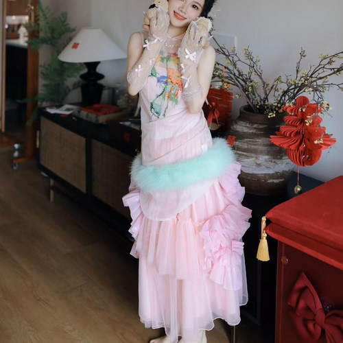 新中式晨拍礼服女新娘高级感晨袍粉色抹胸气质超仙设计感敬酒服长