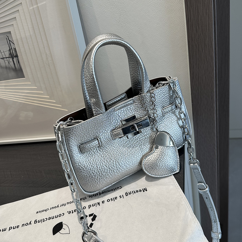 2025新款大容量水桶包