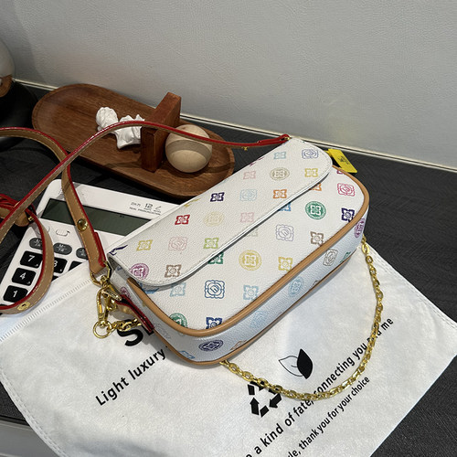 左杏小包包2025夏天小清新腋下包