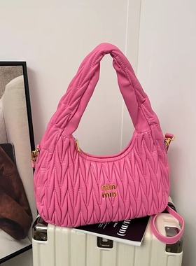 褶皱hobo包女腋下包羊皮革手提包miu系包包红色包女生礼物大容量