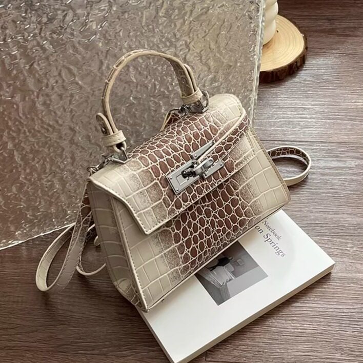 轻奢鳄鱼纹凯莉包女2026新款时尚斜挎手提包高级感锁扣小方包迷你