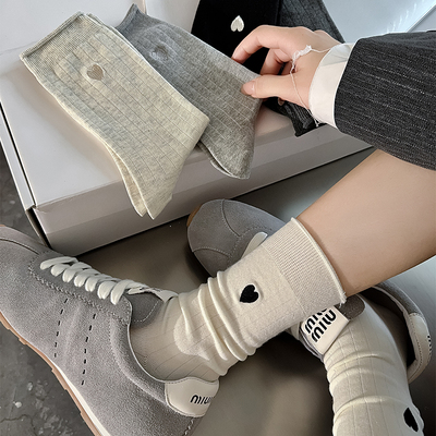 【5双装】韩版简约抽条爱心刺绣卷边堆堆