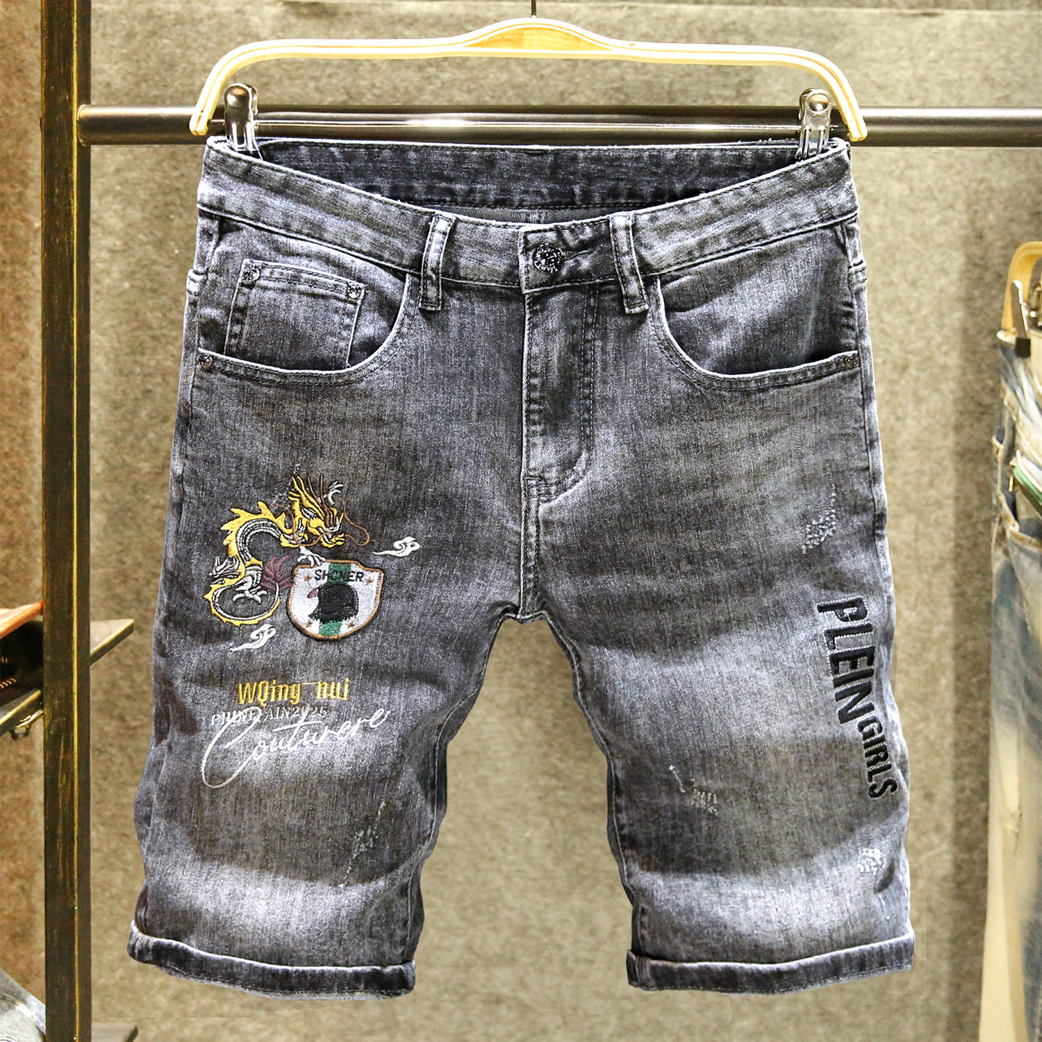 夏季短裤男黑灰色潮流百搭牛仔五分裤潮牌个性图案刺绣帅气中裤薄