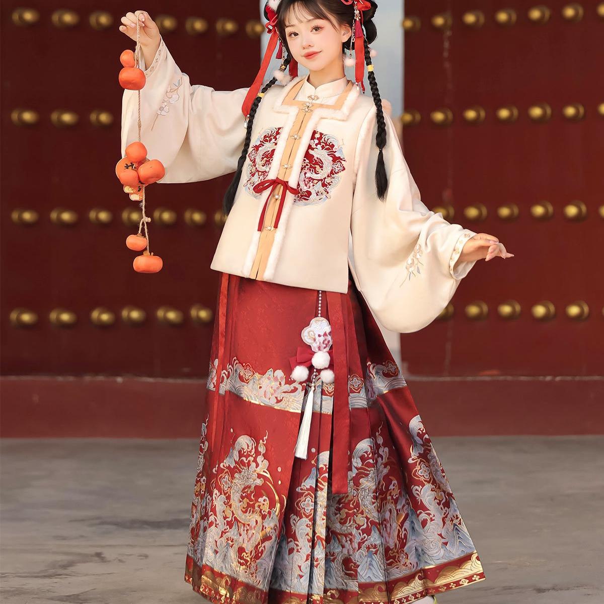 原创祥龙贺岁马面裙倚梦阁