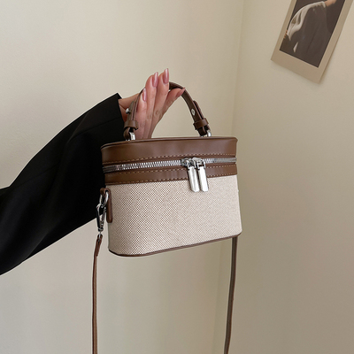 帆布小包包女2025超火新款韩版时尚单肩斜挎包休闲百搭方形水桶包