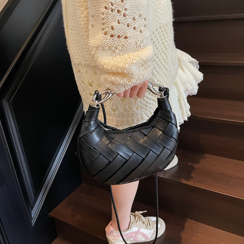 手提编织鸟巢包小众设计精致斜挎饺子包百搭轻奢高级感单肩月牙包,箱包皮具/热销女包/男包,通用款女包,淘宝优惠券,粉丝福利购,淘宝优惠卷