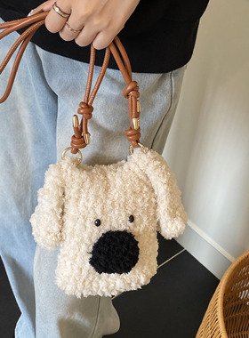 小众新款毛线编织包包手工diy成品可爱小狗手机斜挎包儿童零钱包