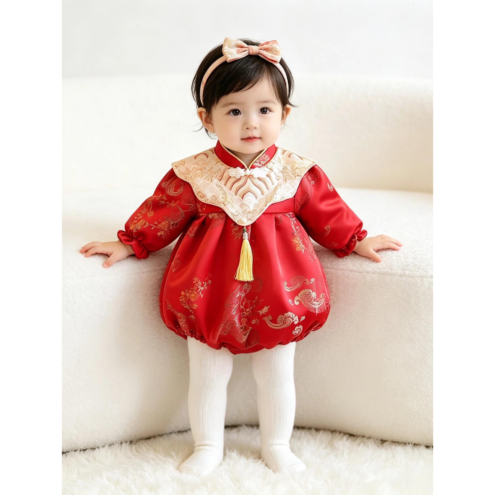 女宝宝红色云肩连体衣秋季新款婴幼儿喜庆礼服满月百天抓周爬爬服
