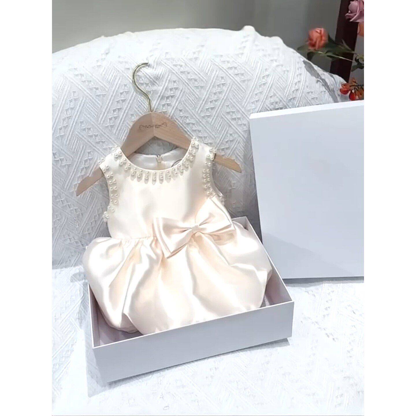 女童周岁生日礼服重工钉珠裙子儿童满月宝宝婴儿衣服香槟色公主裙