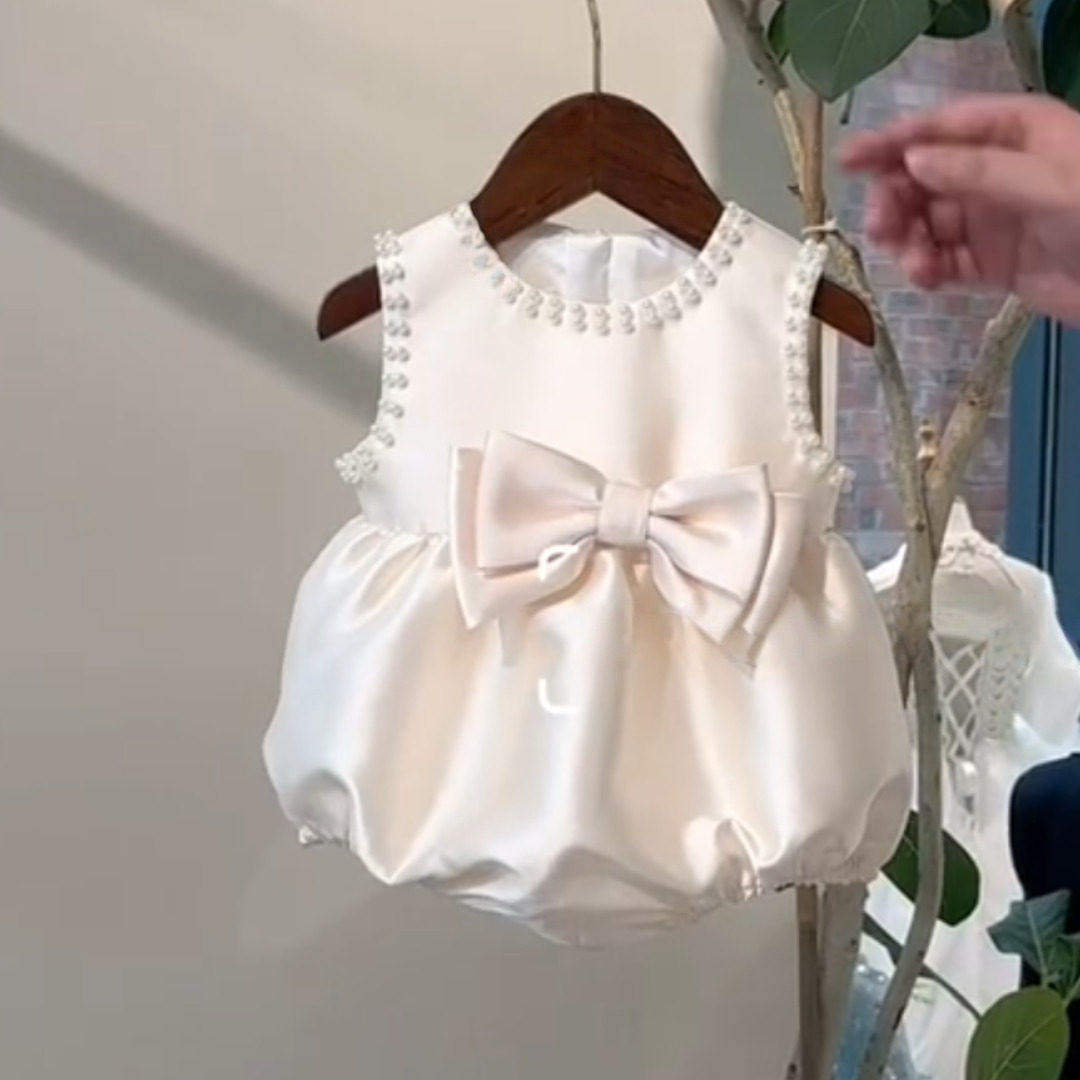 洋派甜美风女童无袖爬爬服2026夏季新款蝴蝶结公主连身衣婴儿礼服