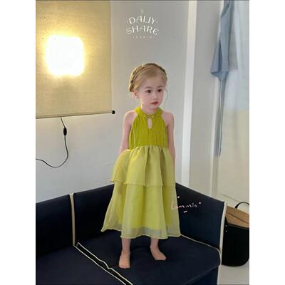 女童春装无袖挂脖连衣裙子度假风多巴胺出游穿搭儿童迪士尼公主裙