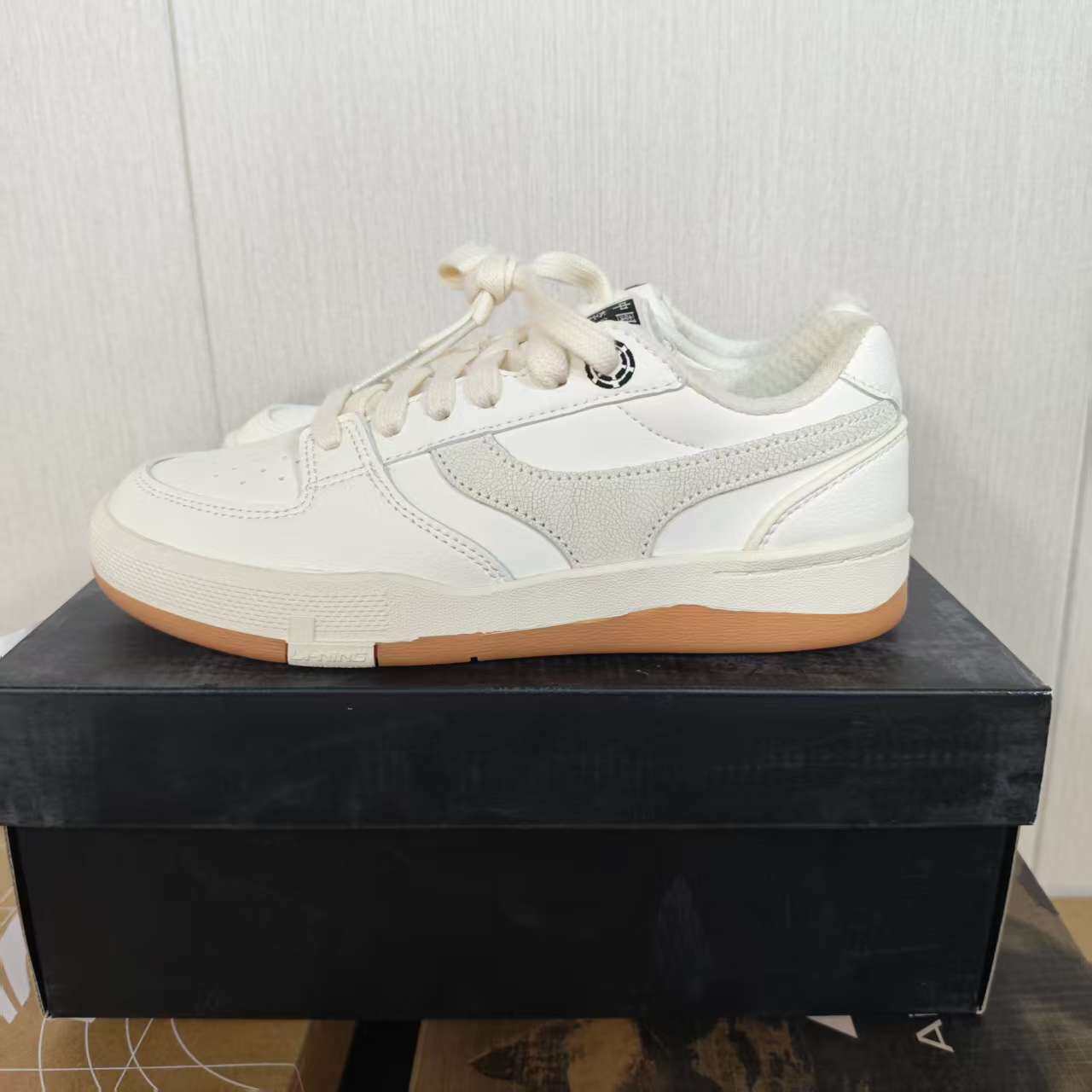 （B品）中国李宁女子板鞋休闲文化滑板鞋AEPU038