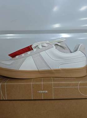 （瑕疵门店样鞋）李宁女鞋春季云川经典运动休闲鞋AGCT384