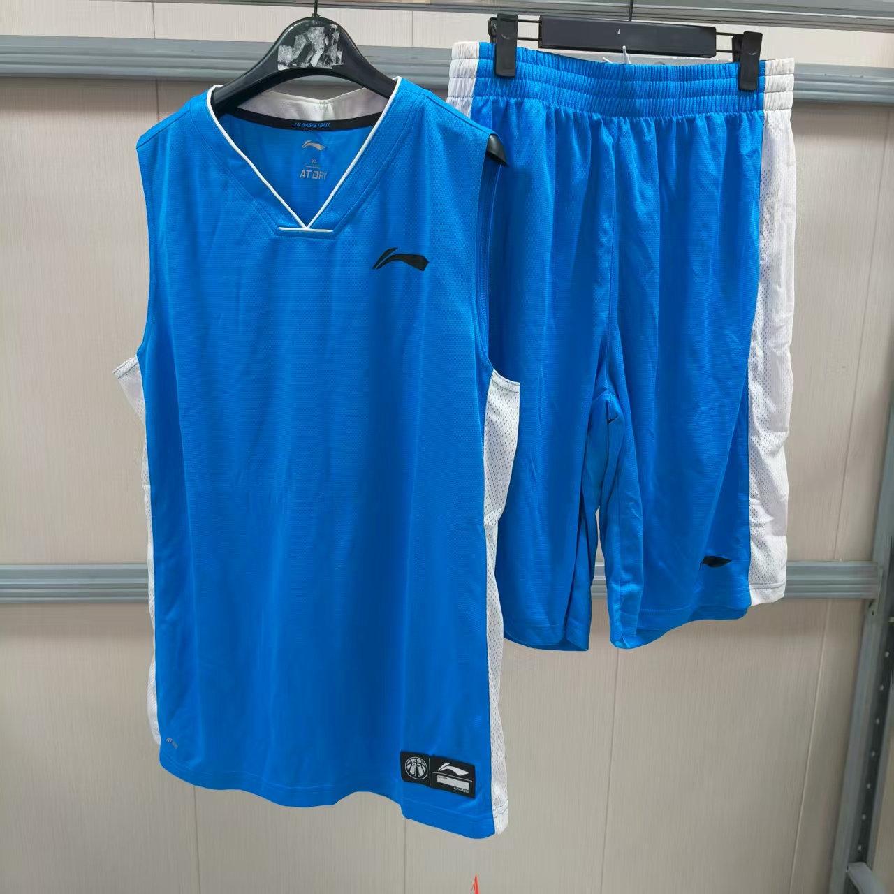 《购买前看详情B品》李宁男子篮球服宽松舒适比赛套装 AATM067