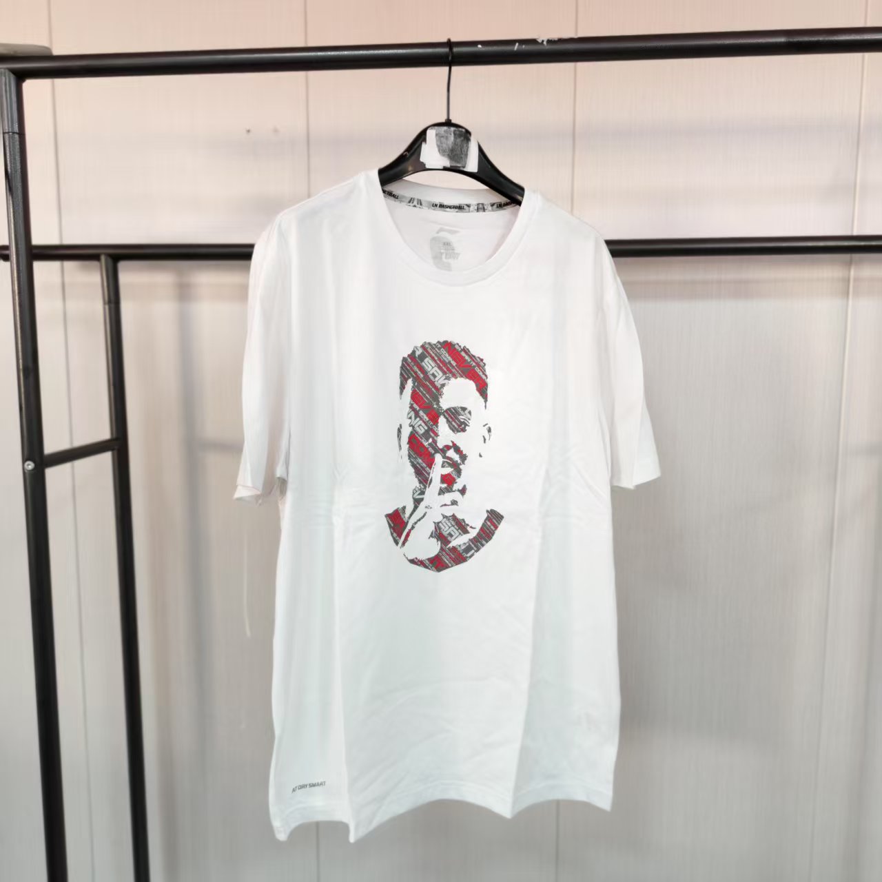 《购买前看详情B品》李宁短袖男款夏季常规圆领印花宽松T恤AHSP09