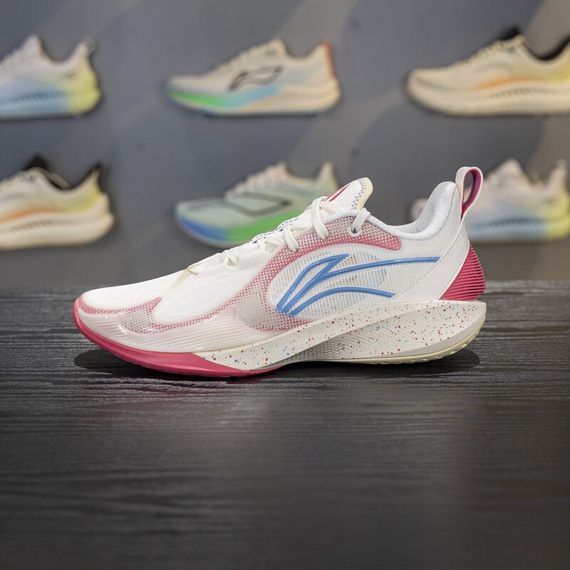 李宁闪凌2V2篮球鞋2025秋季新品男子轻量高回弹篮球场地鞋ABPV003