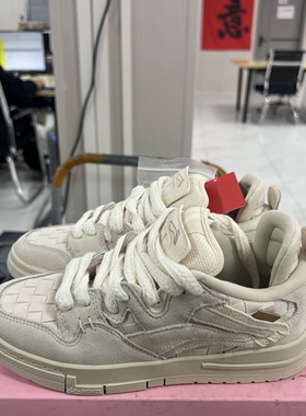 （瑕疵门店样鞋）李宁女子休闲运动鞋AECT032
