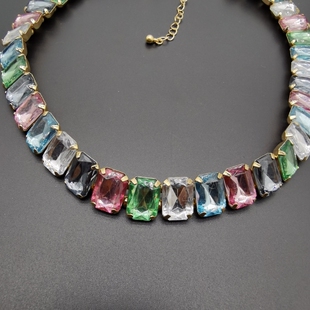 外贸饰品A2新款质感几何镶嵌彩色宝石街拍走秀漂亮大气项链瑕疵