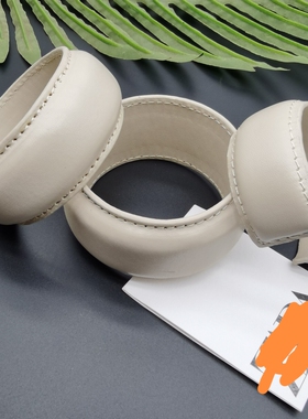 外贸饰品A7新款质感异形开口皮子Z家走秀街拍漂亮手链手镯无卡