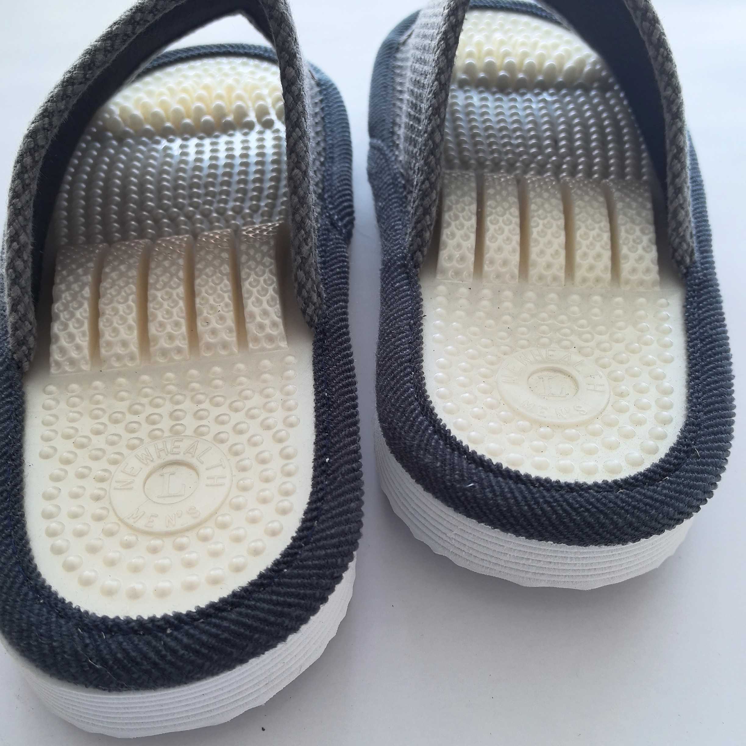 外贸出口日本日式室内居家拖鞋硬刺足弓按摩拖鞋指压板拖鞋