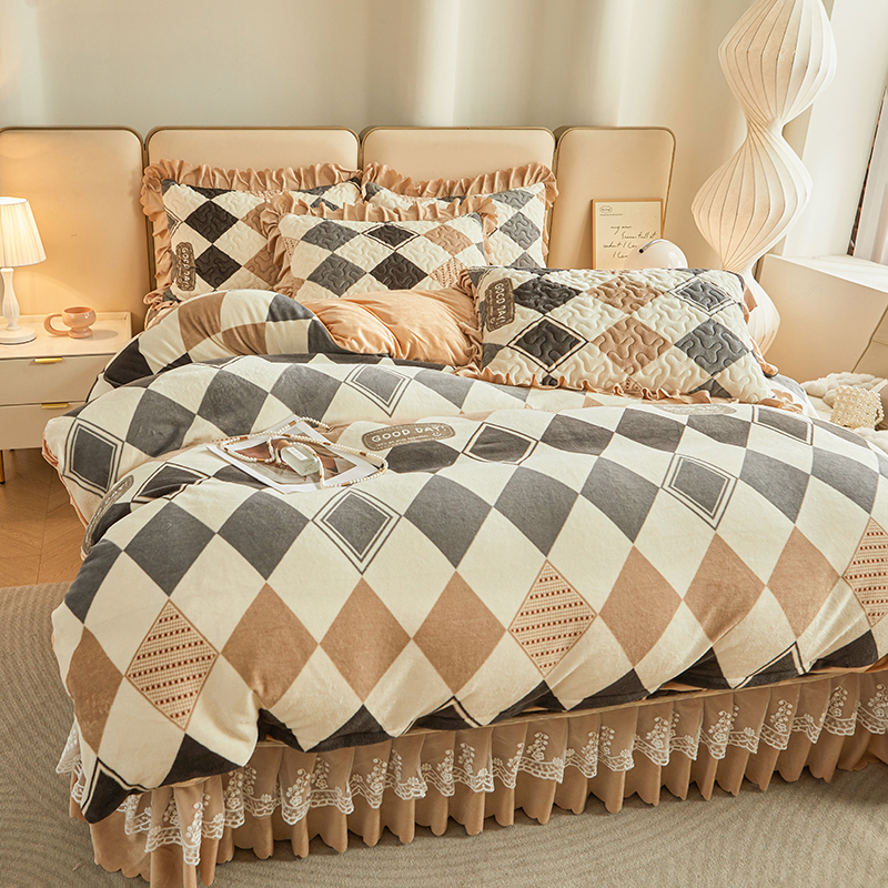 简约牛奶绒冬季加厚荷叶边蕾丝