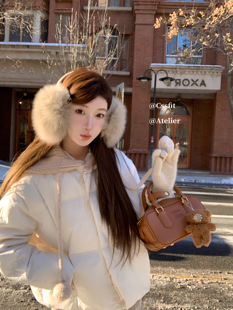 迟伞伞 蒙特利尔muffin 拼色针织连帽球球白鸭绒奶白羽绒服女外套