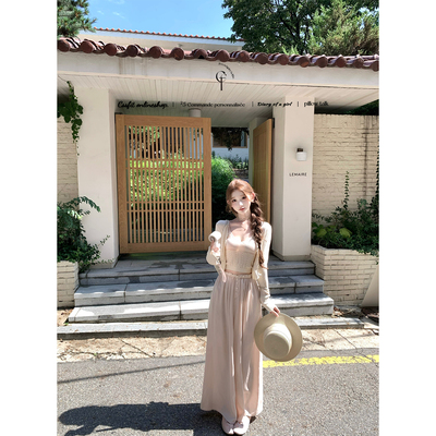 迟伞伞奶油色吊带波浪边针织开衫