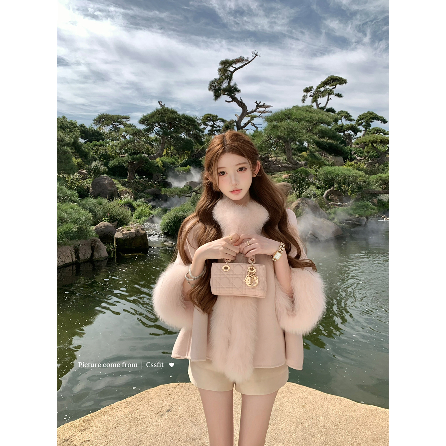 迟伞伞狐狸毛羊毛双面呢斗篷大衣