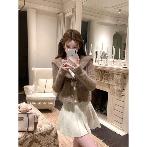 迟伞伞马海毛翻领开衫