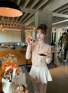 迟伞伞25/ss First rosy桃杏美学 拼接蕾丝花瓣边针织开衫短上衣