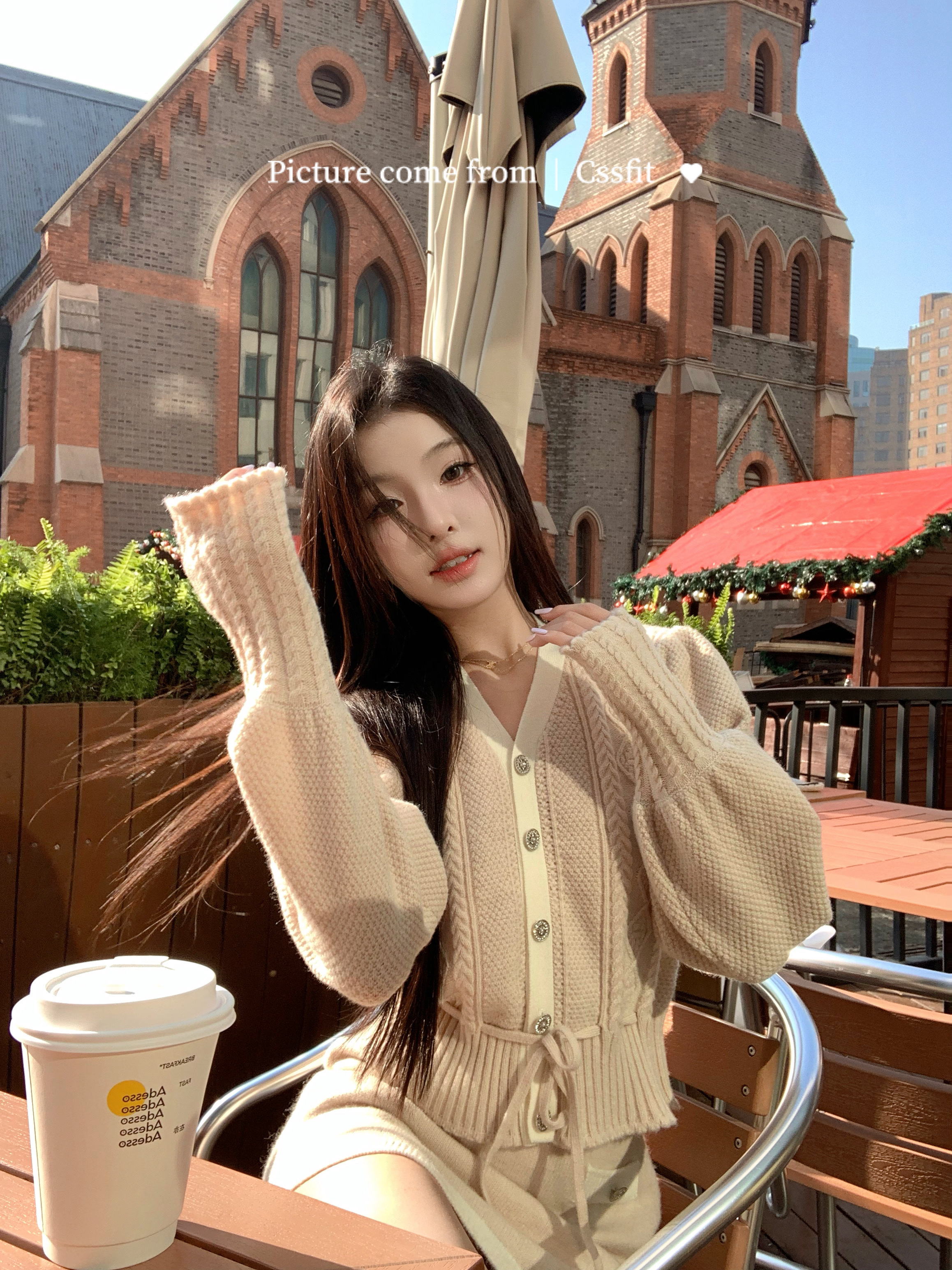 迟伞伞千金感重工系带针织套装